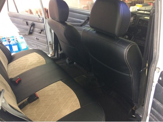 Авточехлы на Lada ВАЗ 2105