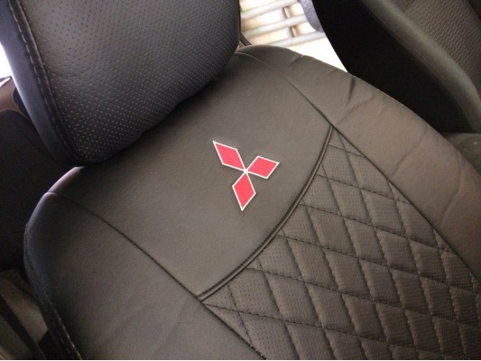 Авточехлы на Mitsubishi Pajero Sport 2