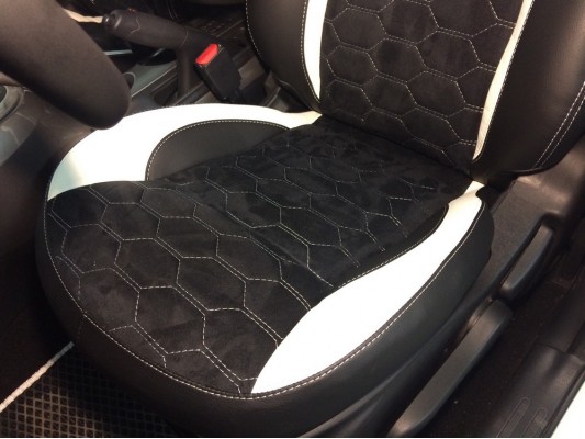 Каркасные авточехлы на Nissan Juke