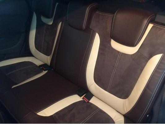 Каркасные авточехлы на Renault Kaptur