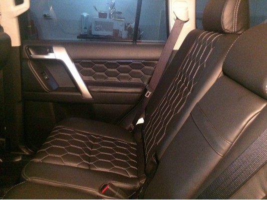 Перетяжка дверных карт